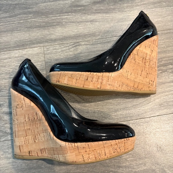 Stuart Weitzman Corkswoon Wedge - Picture 2 of 5